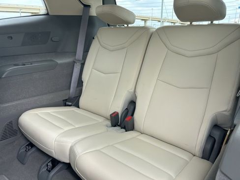 Used 2024 Cadillac XT6 Premium Luxury w/ Technology Package image 50