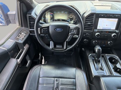 Used 2020 Ford F150 Lariat w/ Equipment Group 502A Luxury AWD/4WD image 10