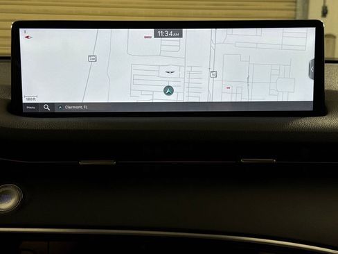 Certified 2025 Genesis GV70 2.5T image 17