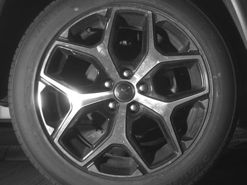 Used 2025 Jeep Compass Limited image 15