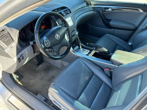 Used 2005 Acura TL image 10