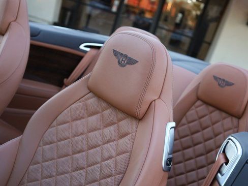 Used 2017 Bentley Continental GT V8 S image 28