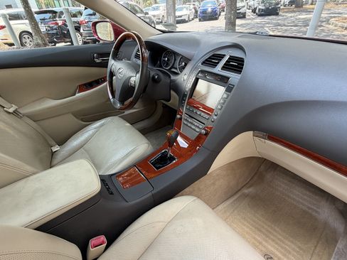 Used 2011 Lexus ES 350 FWD image 47