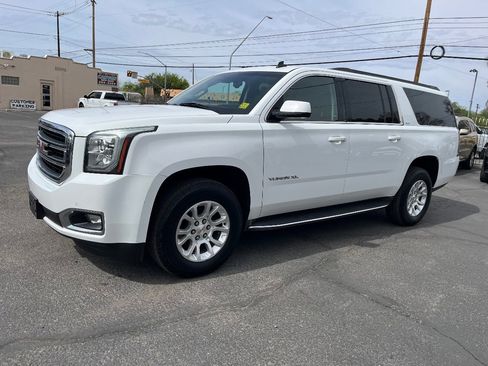 Used 2015 GMC Yukon XL SLT RWD image 10