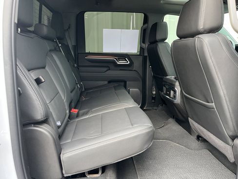 Used 2025 GMC Sierra 3500 Denali w/ Denali Reserve Package image 30