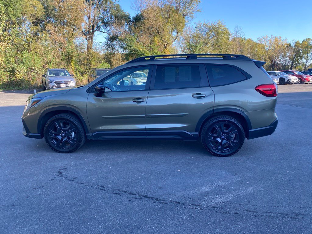 Certified 2024 Subaru Ascent Onyx Edition Limited AWD/4WD image 2