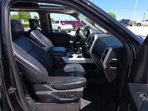 Used 2020 Ford F150 Lariat AWD/4WD image 10