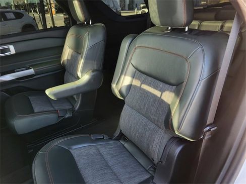 Used 2022 Ford Explorer Timberline w/ Timberline Technology Package image 14