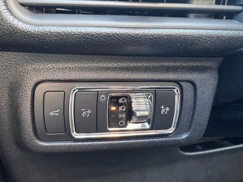 Certified 2020 Lincoln Corsair AWD w/ Premium Package image 22