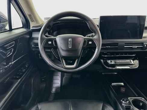 Certified 2023 Lincoln Corsair AWD w/ Equipment Group 101A image 22