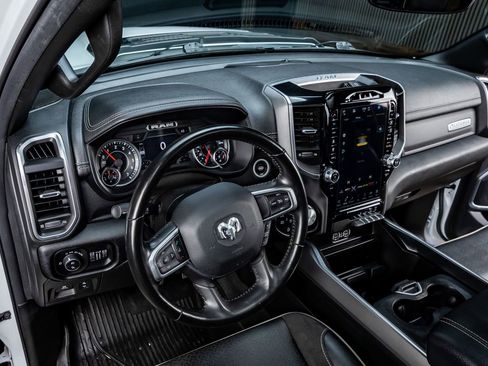 Used 2022 RAM 1500 Laramie w/ Sport Appearance Package AWD/4WD image 17
