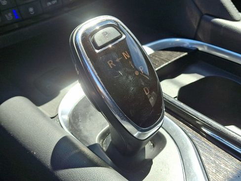 Used 2020 Buick Enclave Avenir w/ Avenir Technology Package AWD/4WD image 16