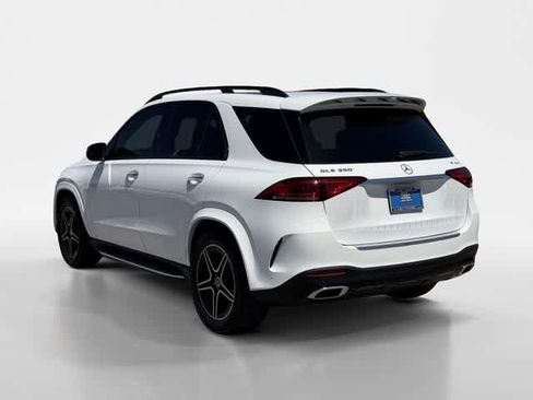 Used 2022 Mercedes-Benz GLE 350 4MATIC image 3