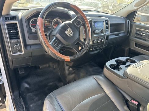 Used 2015 RAM 5500 Tradesman w/ Power & Remote Entry Group RWD image 21