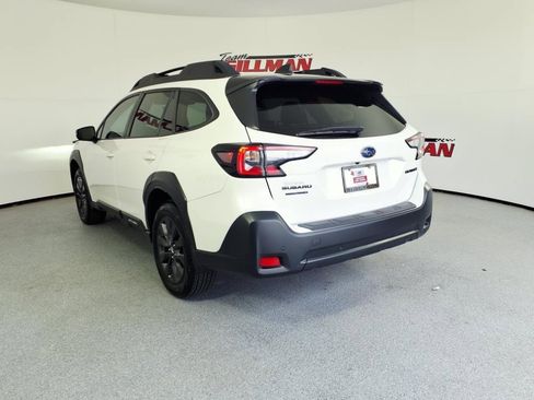 Used 2025 Subaru Outback Onyx Edition image 2