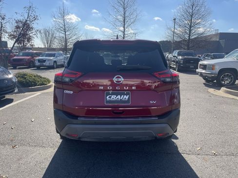 Used 2021 Nissan Rogue SV image 6