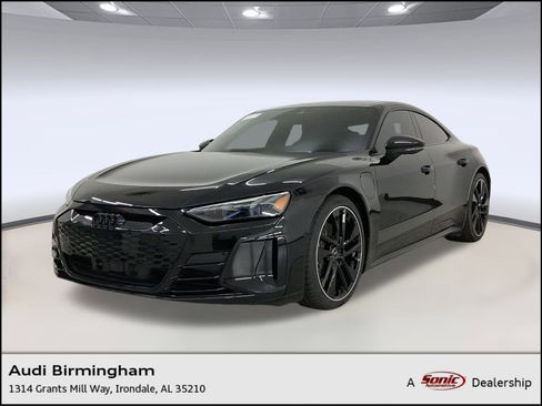 Used 2023 Audi e-tron GT Prestige w/ Prestige Package image 1