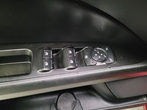 Used 2020 Ford Fusion SEL image 16