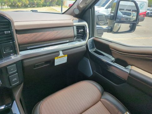 New 2026 Ford F350 King Ranch w/ Tremor Off-Road Package AWD/4WD image 16
