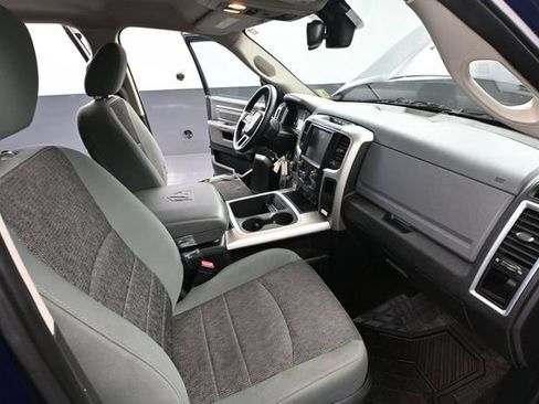 Used 2015 RAM 1500 Big Horn AWD/4WD image 38