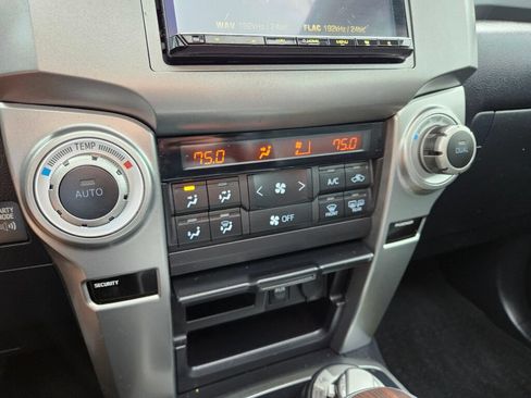 Used 2012 Toyota 4Runner Limited AWD/4WD image 24