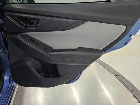 Used 2020 Subaru Crosstrek 2.0i AWD/4WD image 28