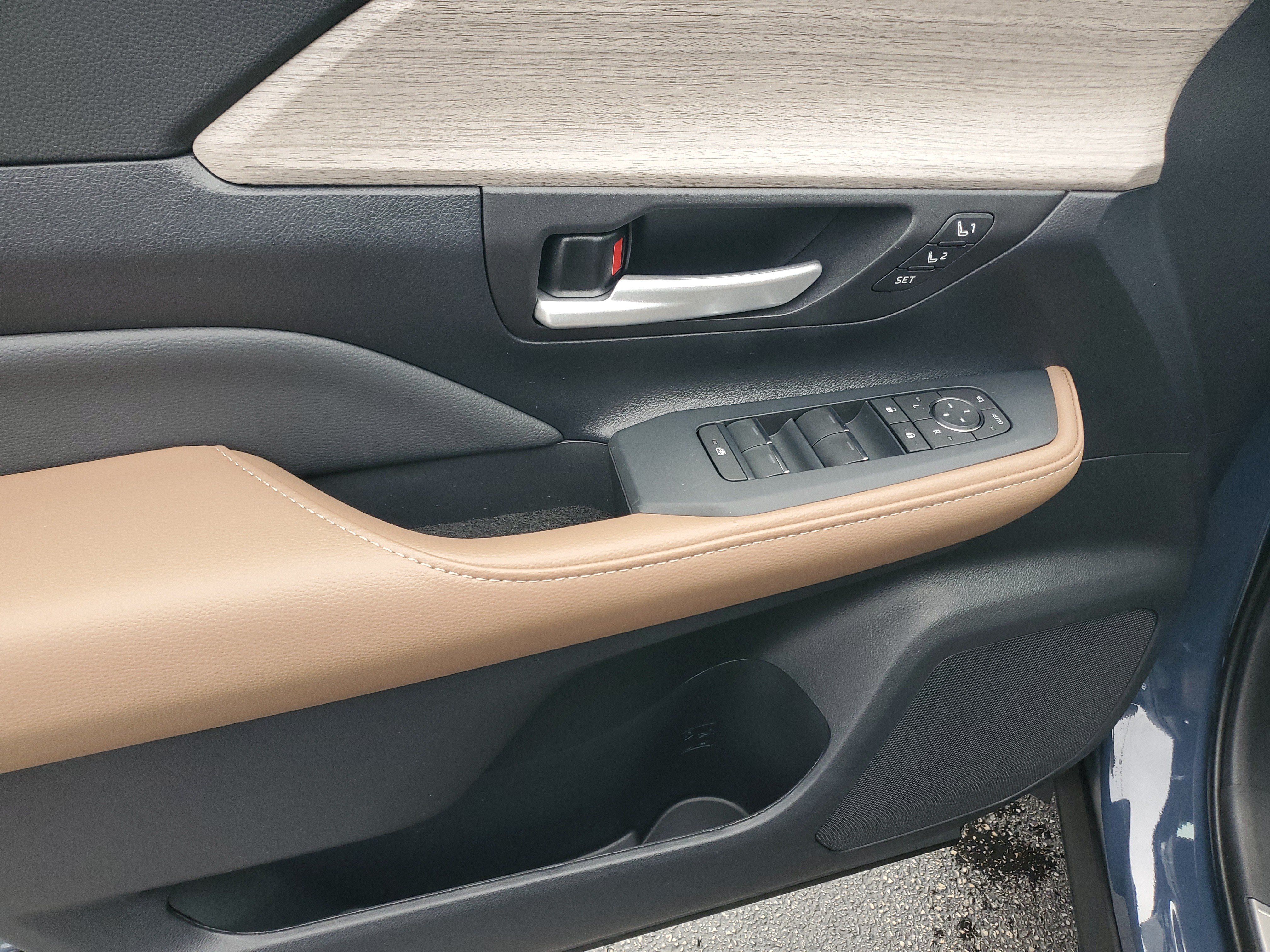 New 2026 Toyota Grand Highlander AWD image 24