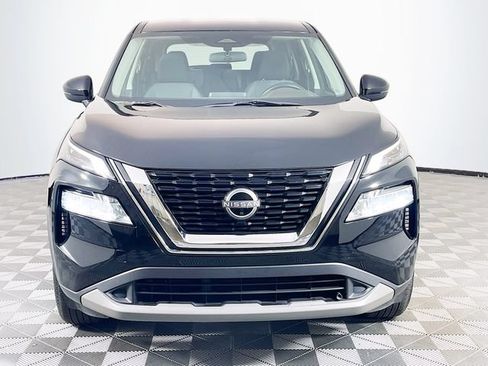Used 2023 Nissan Rogue SV FWD image 3