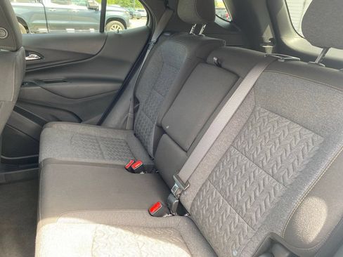 Used 2024 Chevrolet Equinox LT FWD image 23