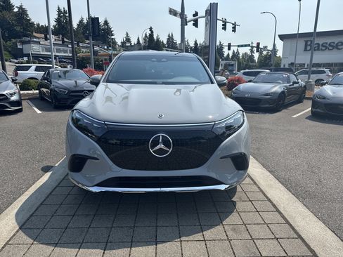 Used 2024 Mercedes-Benz EQS 450+ 4MATIC SUV image 2