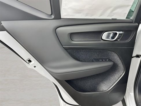 New 2024 Volvo XC40 Recharge Core w/ Protection Package Premier image 22