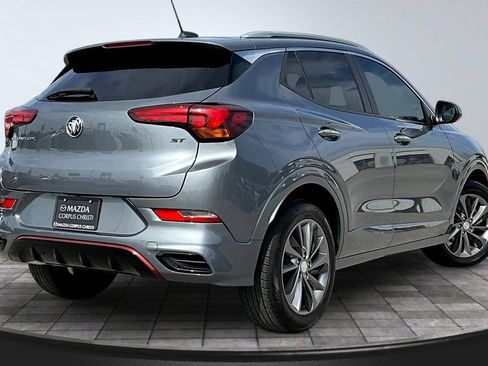 Used 2022 Buick Encore GX Select w/ Sport Touring Package FWD image 7