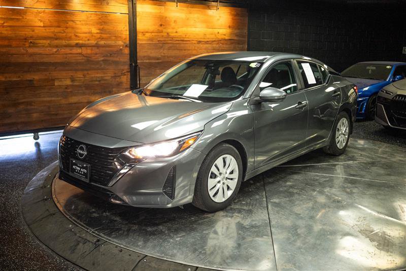 Used 2024 Nissan Sentra S FWD image 2