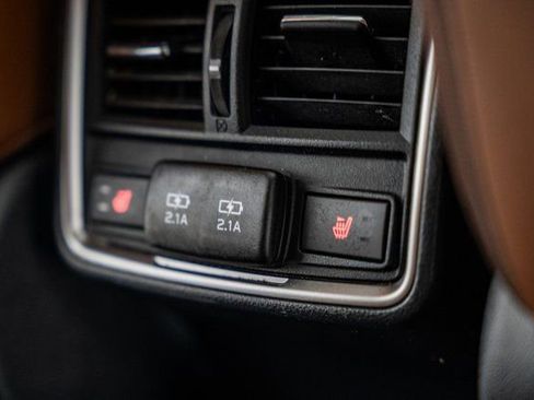 Used 2019 Subaru Forester Touring image 36