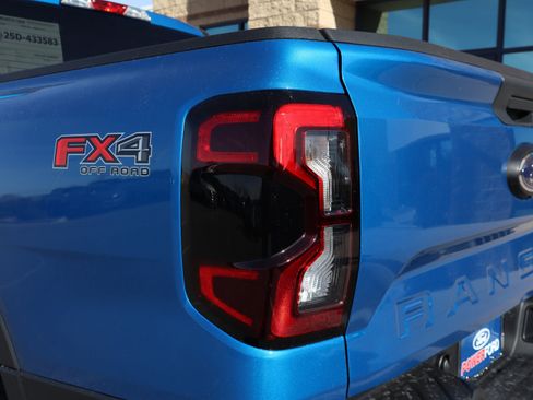 New 2025 Ford Ranger XLT w/ FX4 Off-Road Package image 18