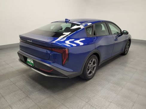 Used 2025 Kia K4 FWD image 9