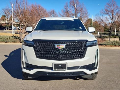 Certified 2024 Cadillac Escalade Sport w/ Touring Package image 7