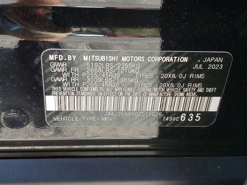 Used 2024 Mitsubishi Outlander SE Black Edition image 30