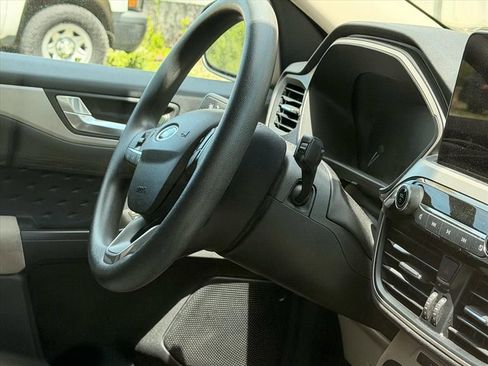 Used 2020 Ford Escape SE AWD/4WD image 16