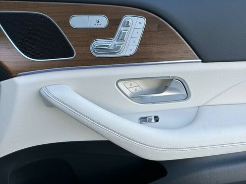 Certified 2025 Mercedes-Benz GLE 350 4MATIC image 22