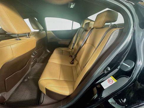 Used 2019 Lexus ES 350 w/ Premium Package FWD image 26