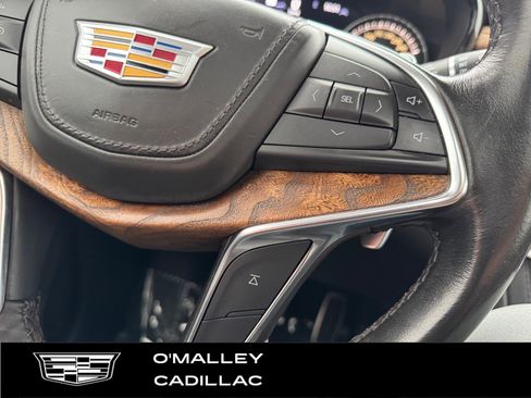 Certified 2023 Cadillac XT5 Sportv w/ Platinum Package image 17