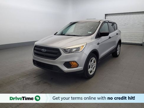 Used 2017 Ford Escape S FWD image 1