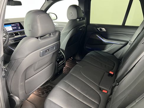 Used 2019 BMW X5 xDrive40i w/ Premium Package 2 image 17