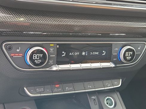 Used 2023 Audi Q5 2.0T Premium Plus w/ Premium Plus Package image 17