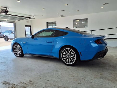 Used 2025 Ford Mustang GT Premium RWD image 20