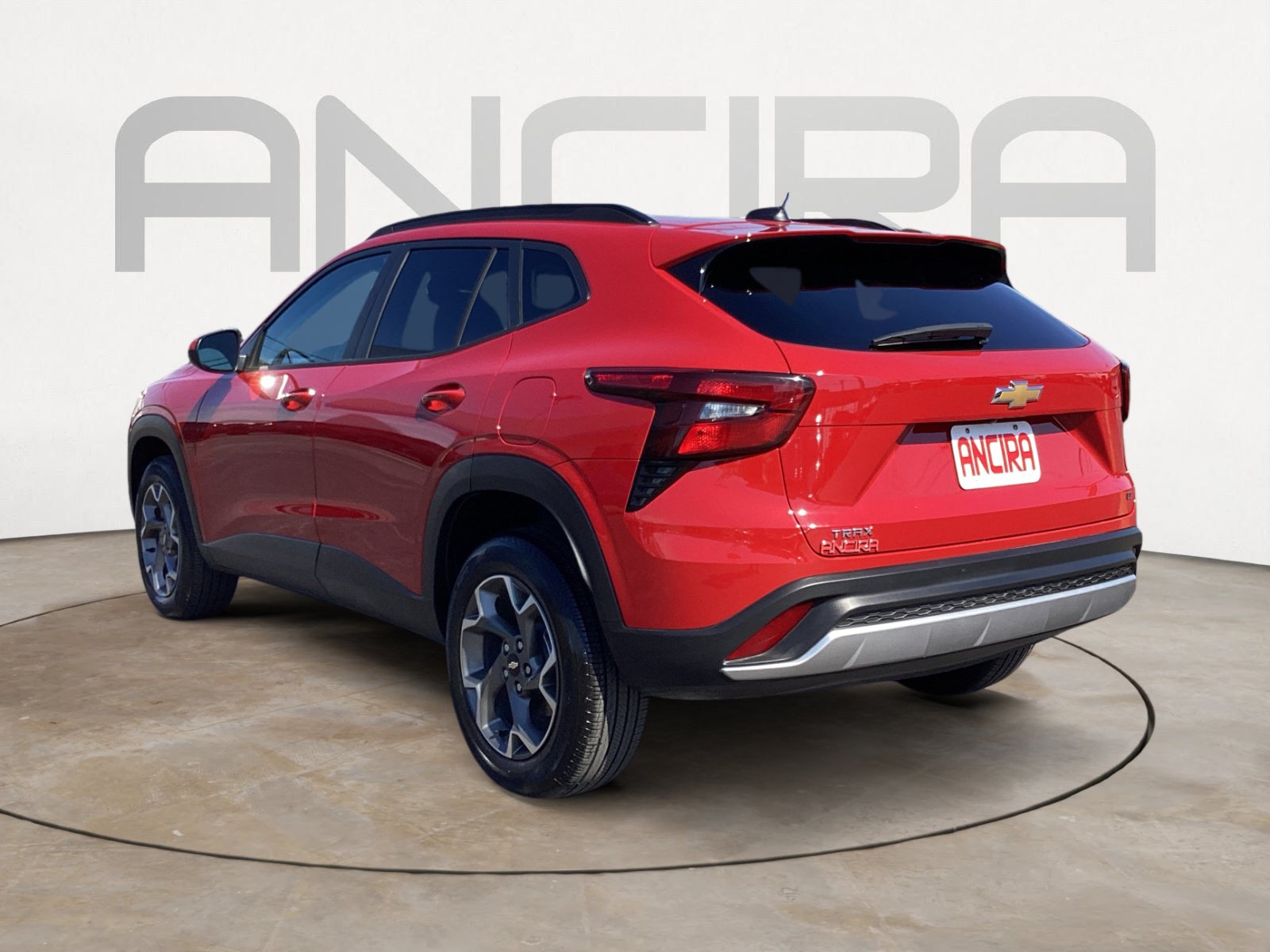 Used 2026 Chevrolet Trax LT FWD image 12