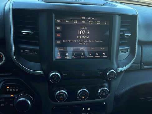Used 2019 RAM 1500 Big Horn AWD/4WD image 15