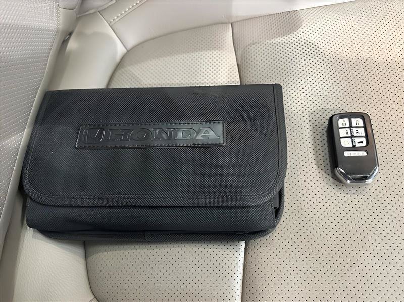 Used 2018 Honda Odyssey Elite image 26