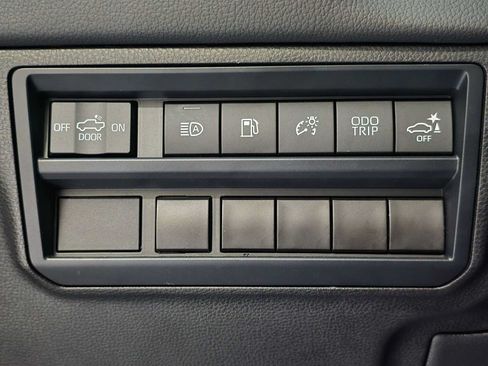 Certified 2024 Toyota Tundra Limited AWD/4WD image 18